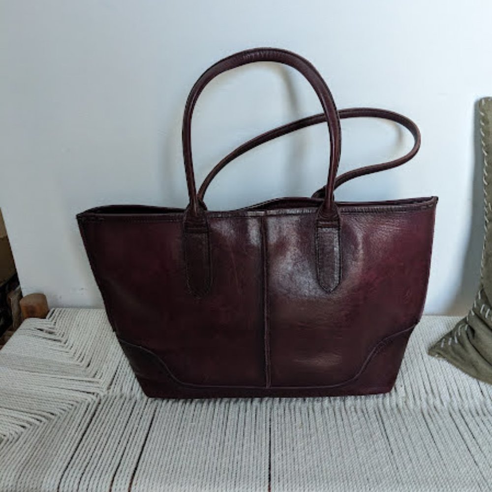 Frye Leather Tote - Lucy